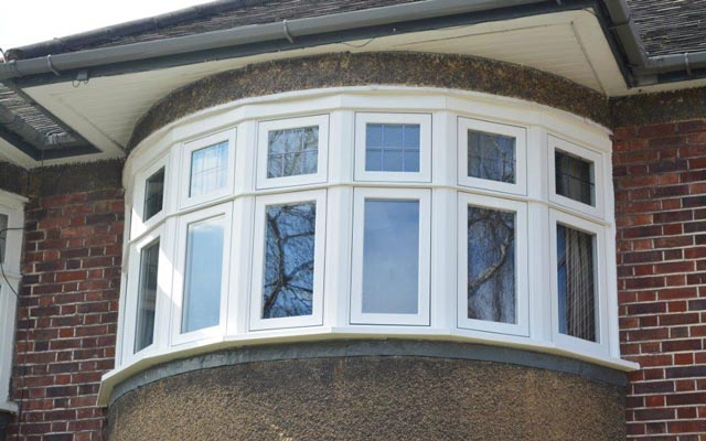 round bay window