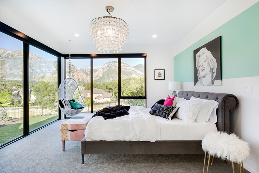 floor to ceiling windows